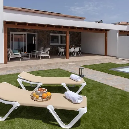 别墅 Holiday Rustika Luxe 2 Rural, Pool, Bbq, Mountain View By Holidays *